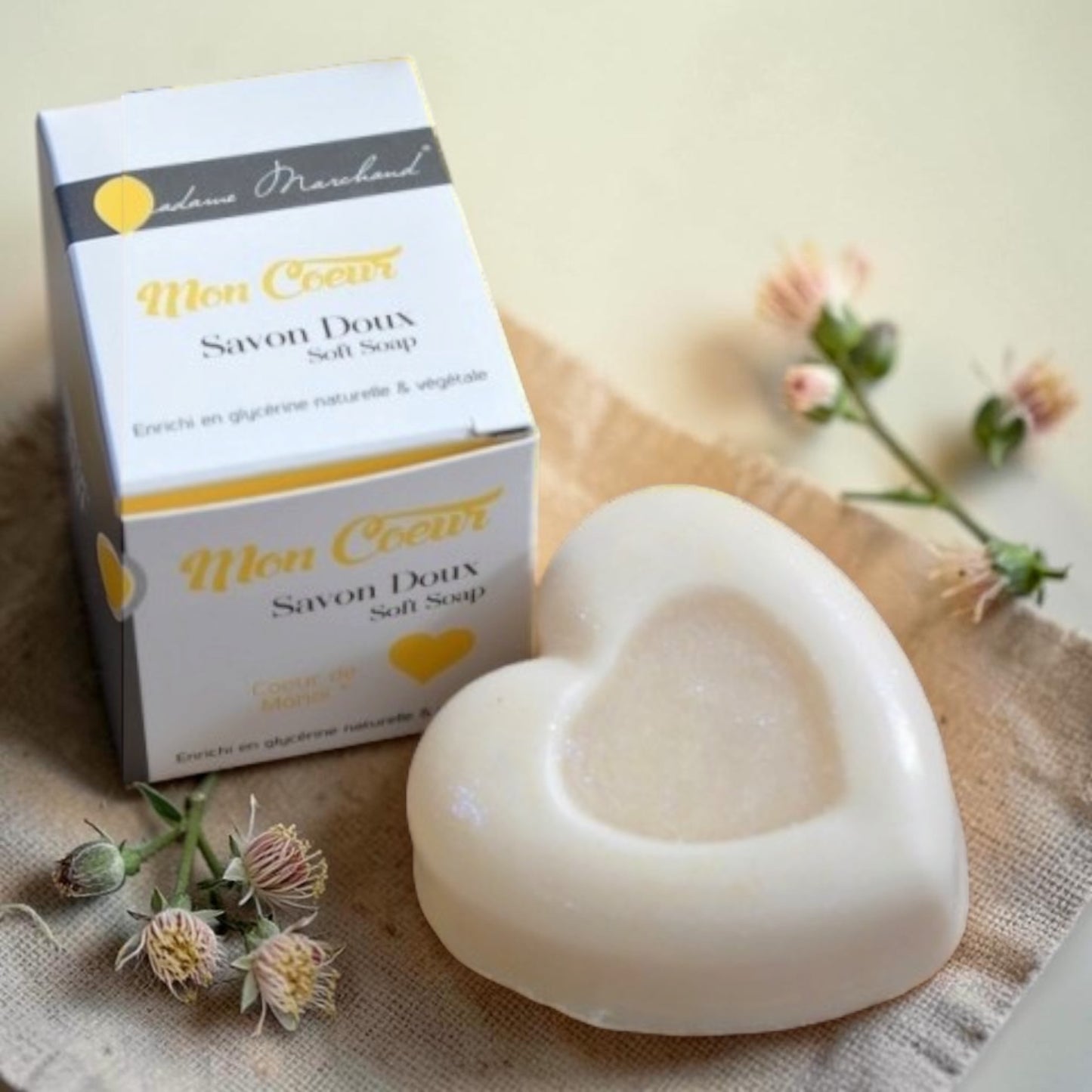 Savon doux coeur monoï