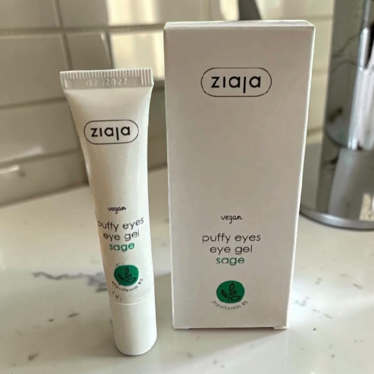 Gel Contour des Yeux Anti-Poches à la sauge Ziaja