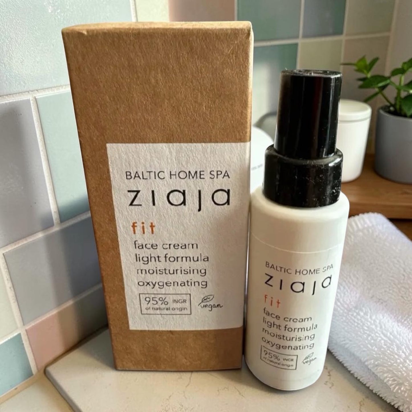 Crème Visage Hydratante et Oxygénante Ziaja