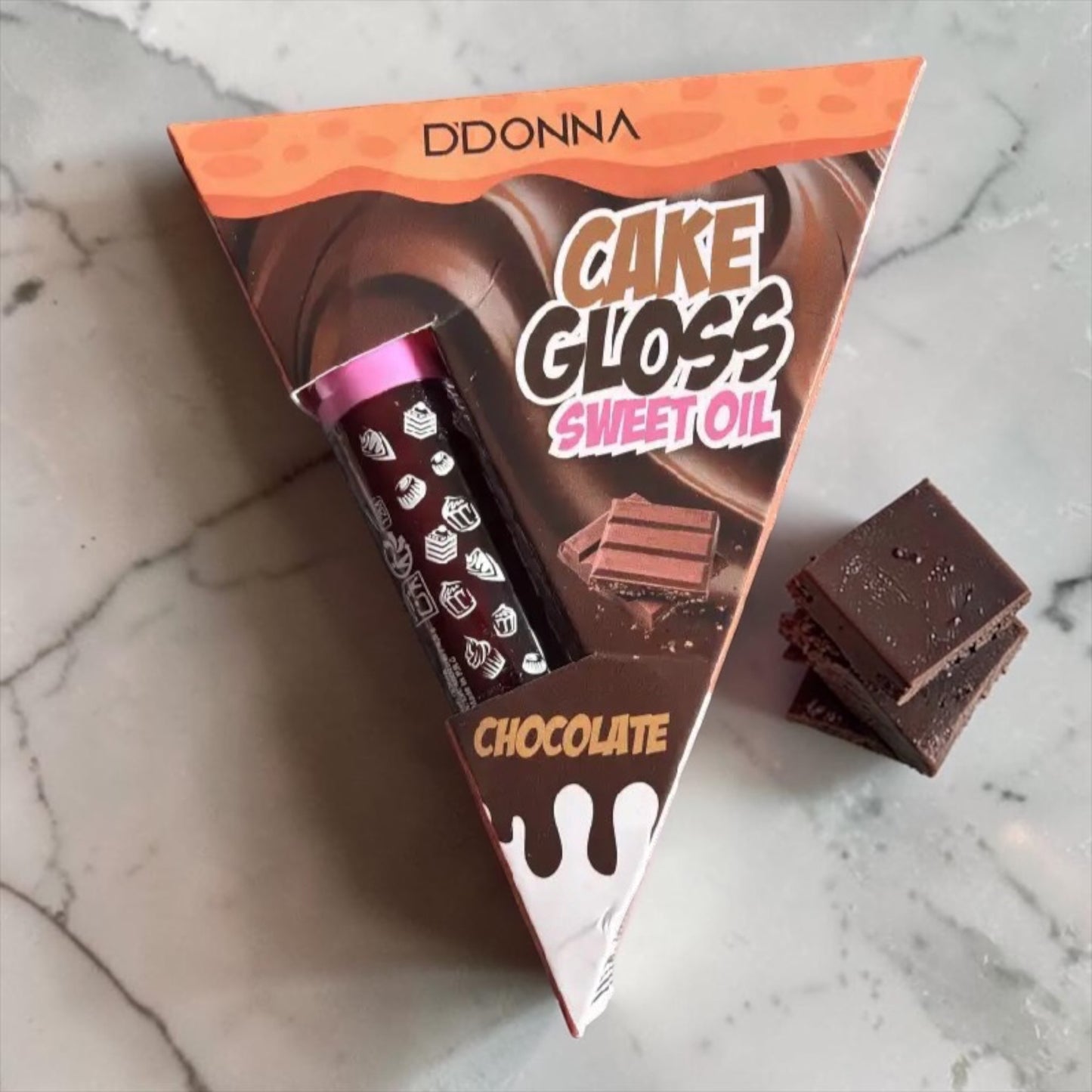 Gloss gourmand cake