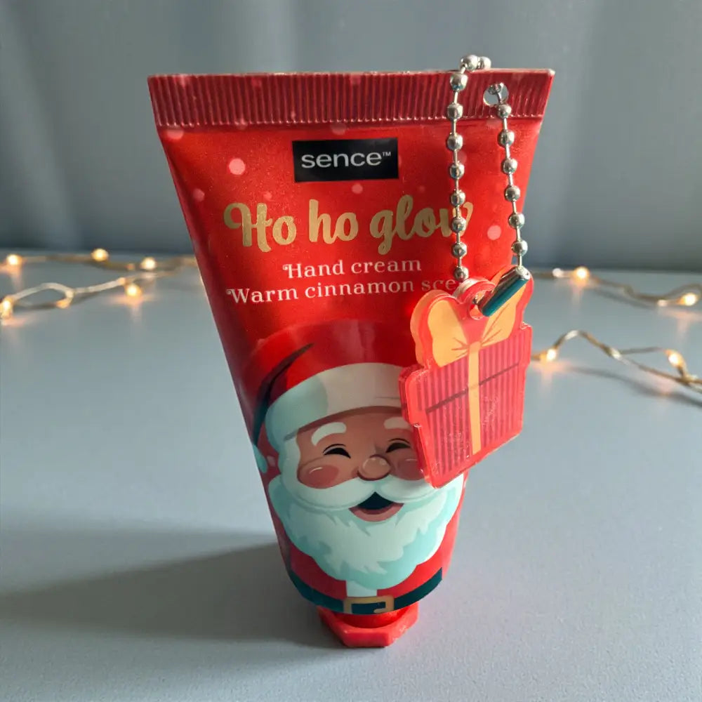 Crème pour les mains de Noël - Cannelle chaude (Père Noël) Main