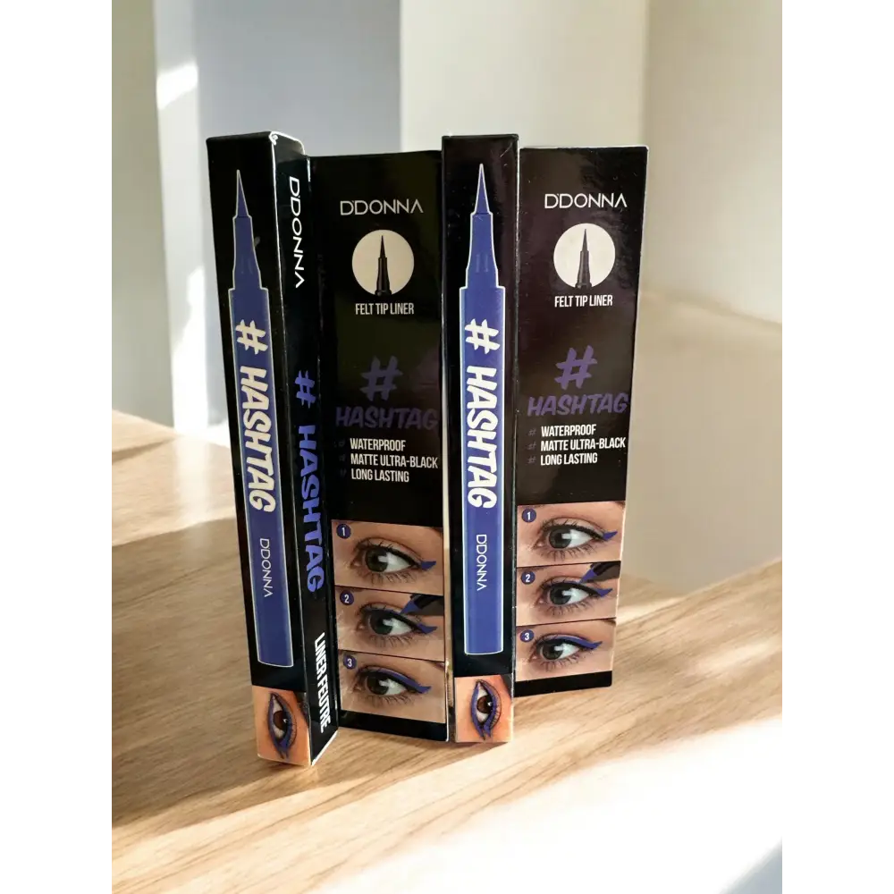 Eyeliner et Tatouage - # (violet) Maquillage