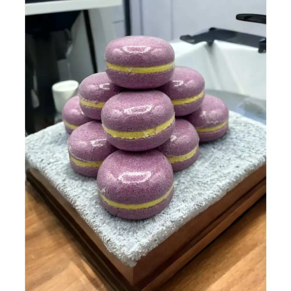 Macaron de bain effervescent - Violet Fruit de la passion - Macaron de bain