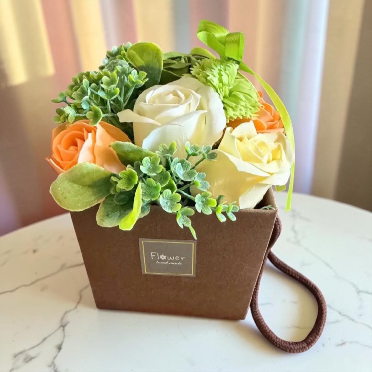 Bouquet pétales de savon Saumon