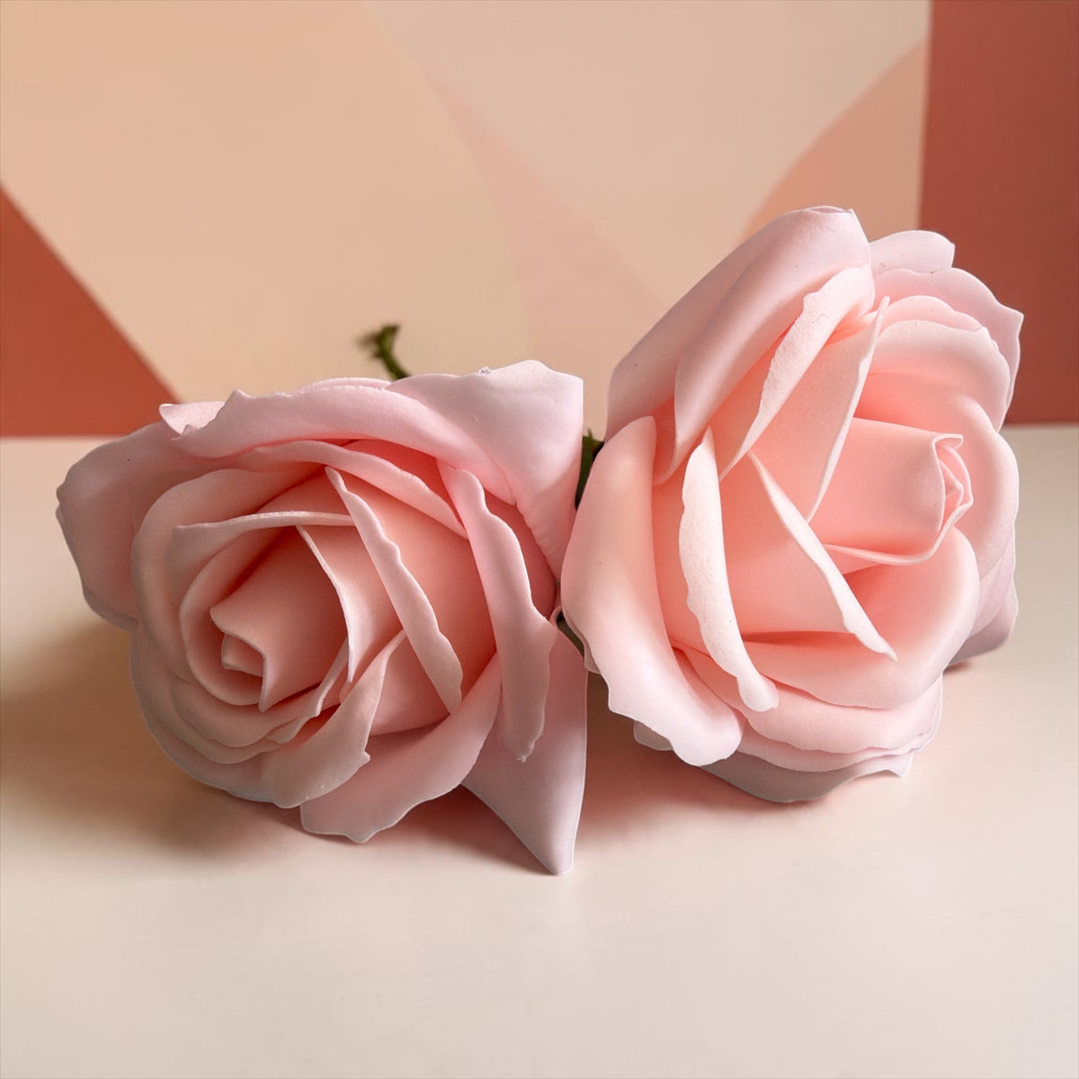 Rose , pivoine , œillet, tulipe  ou jacinthe  en pétales de savon. Fleur à composer