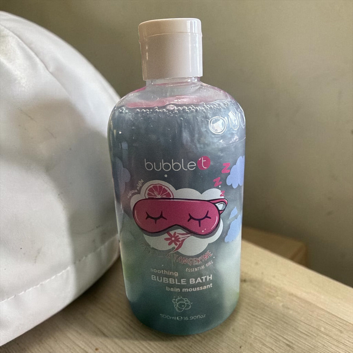 Gros gel douche 2 en 1 (500 ml ) fruité et gourmand