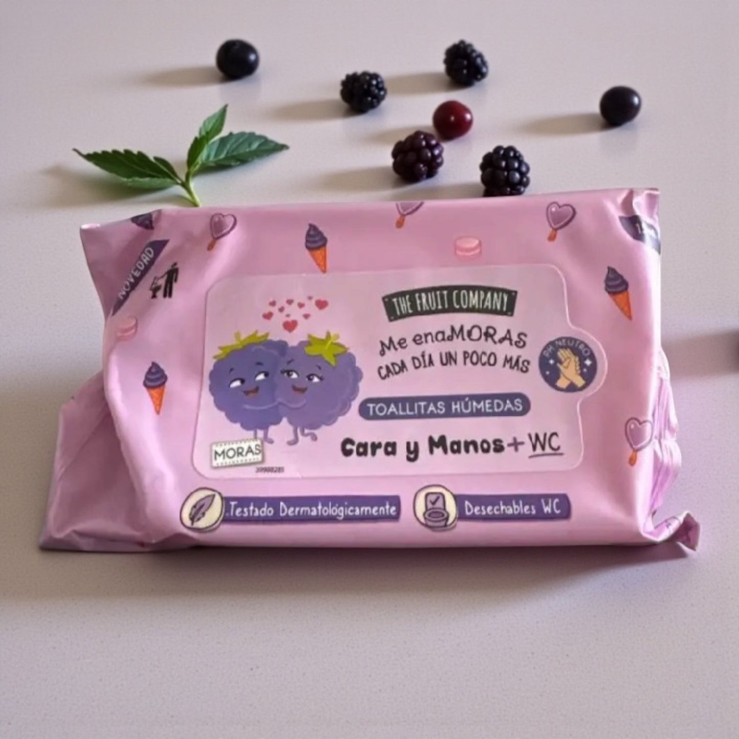 Lingettes multi usage mains , visage et wc parfum au choix