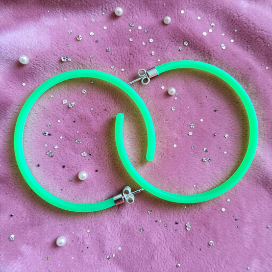 Grandes créoles fluo