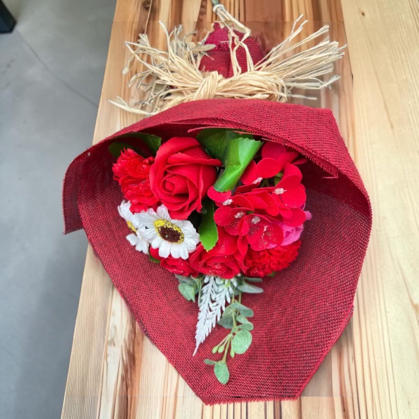 Bouquet en pétales de savon À LA FOLIE