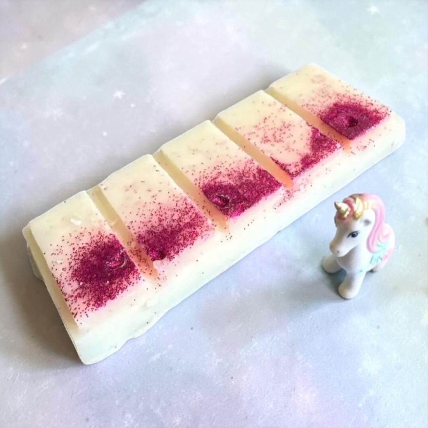 Gros fondant de cire à casser de 50 g environs parfum au choix