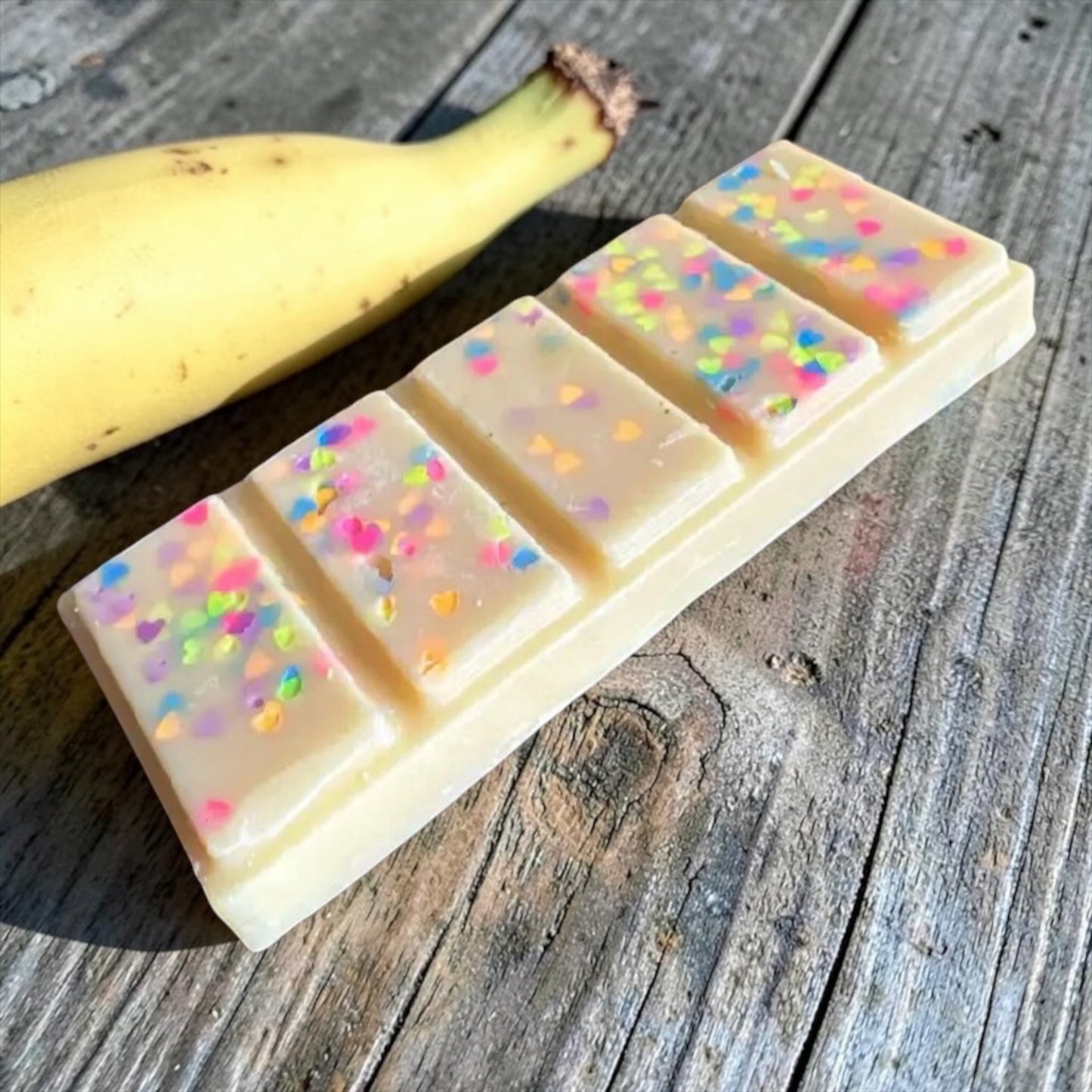 Gros fondant de cire à casser de 50 g environs parfum au choix