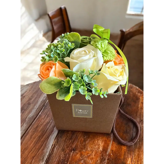 Bouquet pétales de savon Saumon - Fleur en petales de savon