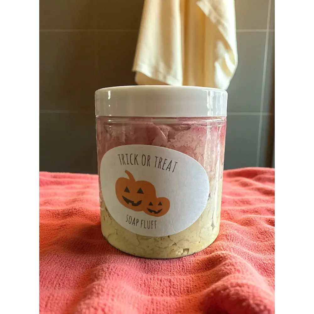 chantilly de savon douche et bain parfum au choix 180g Trick or treat Chantilly de douche