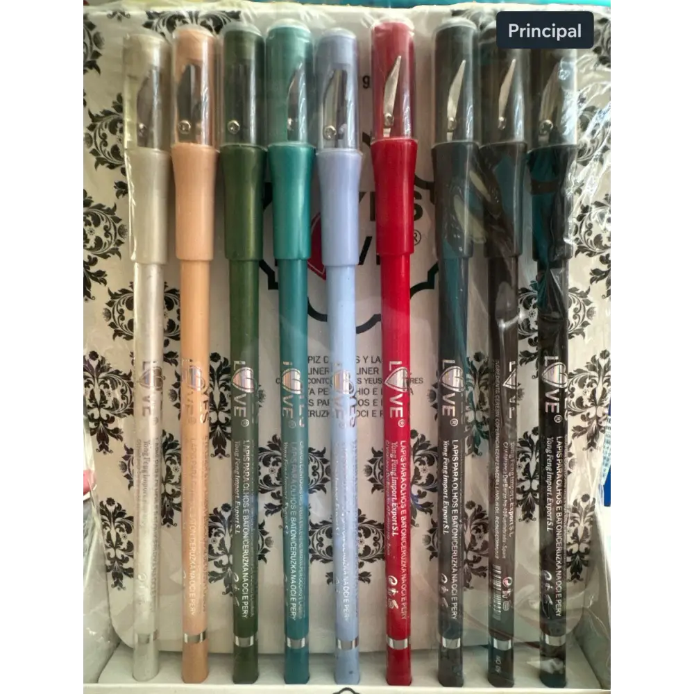 crayon khol avec taille-crayon - Yeux