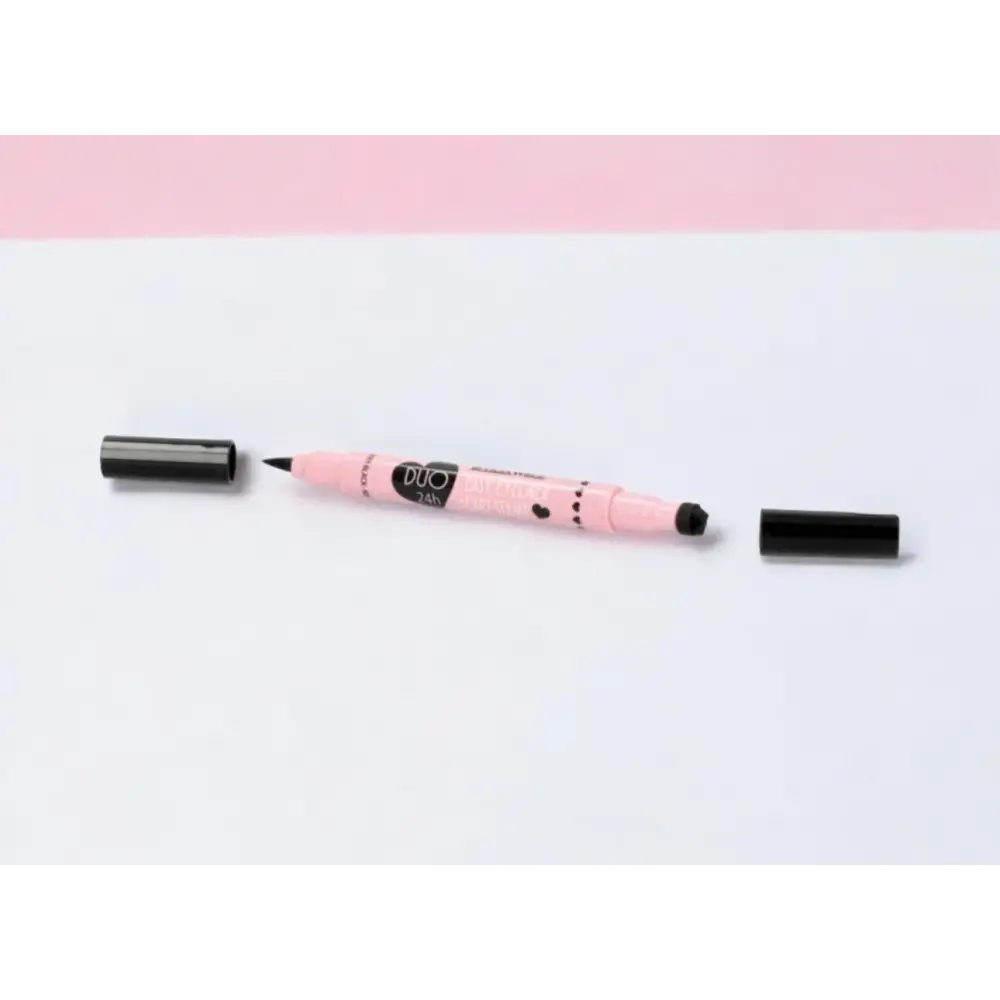 Eyeliner et Tatouage - Maquillage