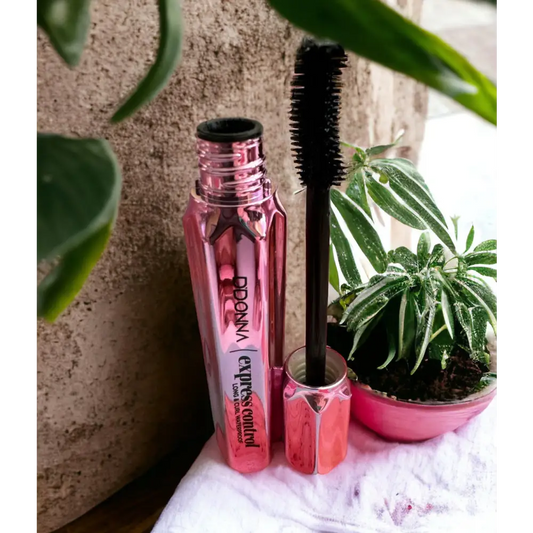 Mascara noir effet faux cils waterproof - Yeux