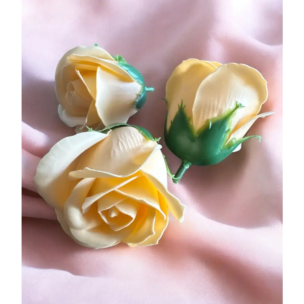 Rose en pétales de savon - Fleur en petales de savon