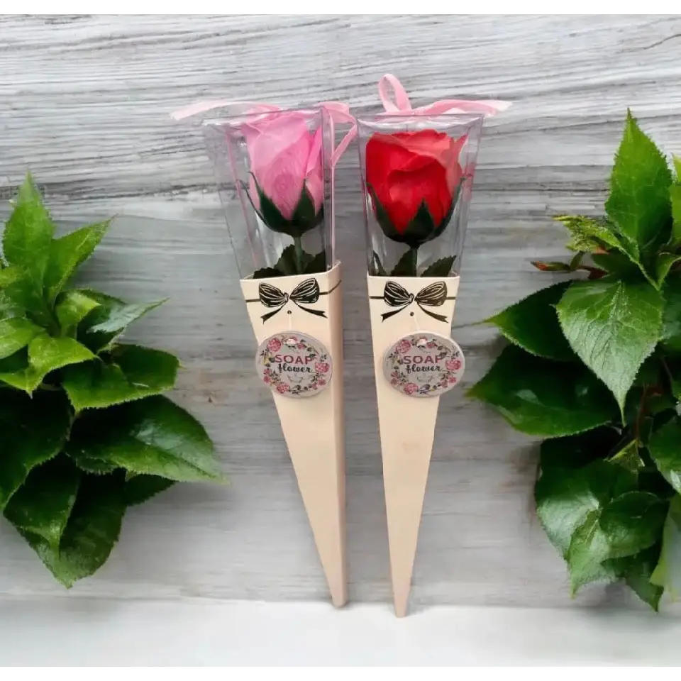 Rose en pétales de savon - Moyenne - Fleur en petales de savon