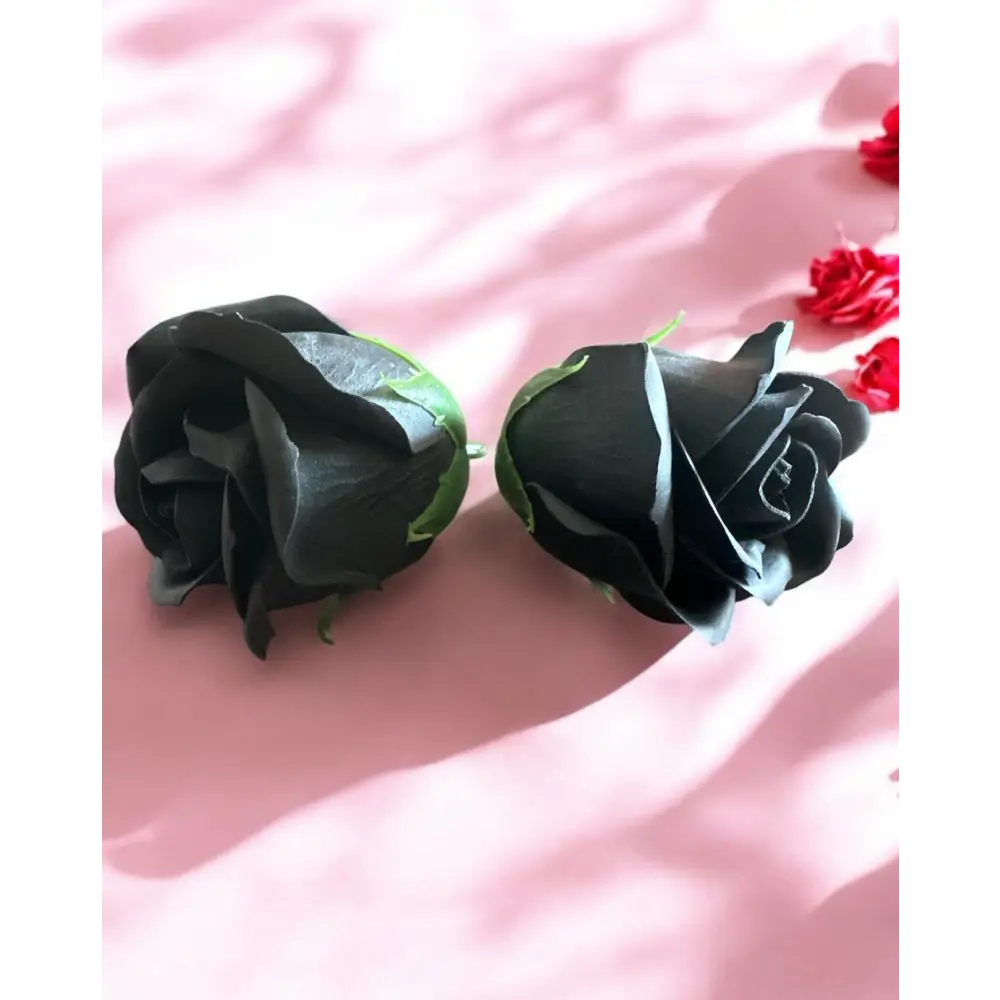 Rose en pétales de savon - Noir - Fleur en petales de savon