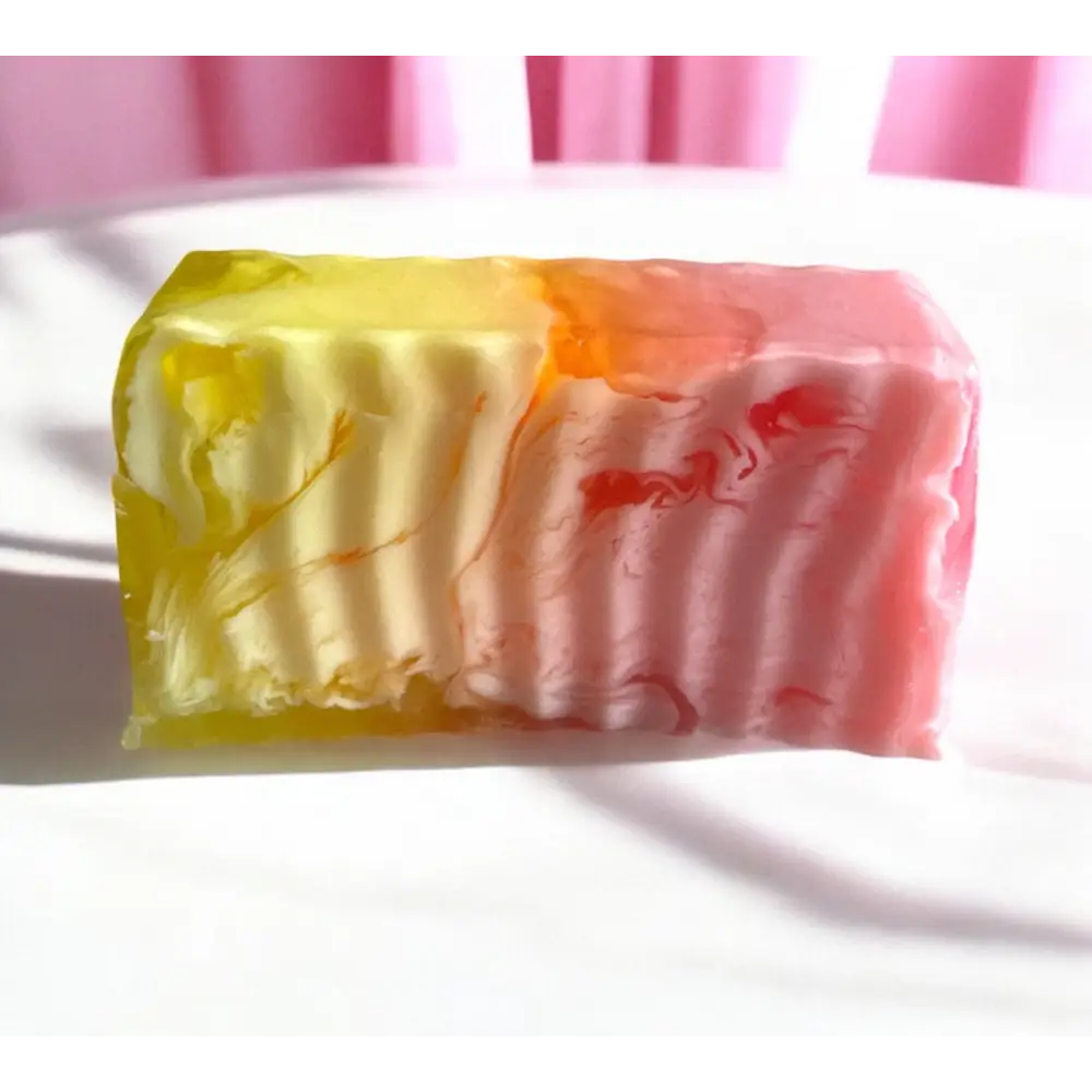 Savon à la coupe Smiley pomme 🍎 Destockage - Destockage