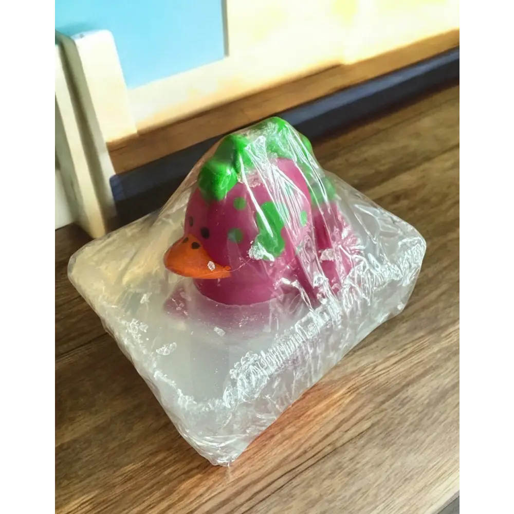 Savon jouet canard 🦆 parfum Bonbon 🍭 au choix - A partir de 3 ans / Tête rouge - Savon jouet